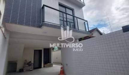 Casa à venda, 2 quartos no bairro Campo Grande em Santos
