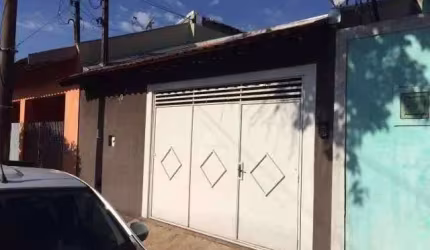 Excelente  residencia ampla, com total segurança , localização excelente