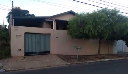 Casa com 2 quartos à venda na Vila Souto, Bauru , 141 m2 por R$ 200.000