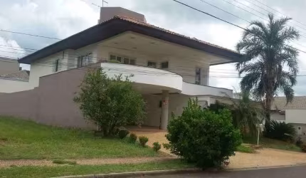 SOBRADO LAGO SUL COM 3 SUÍTES ! !