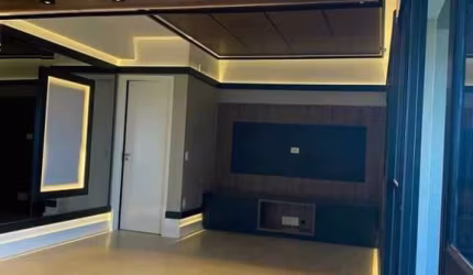 EXUBERANTE APARTAMENTO