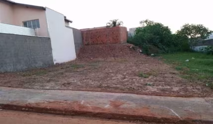Terreno à venda na Cidade Jardim, Bauru  por R$ 125.000