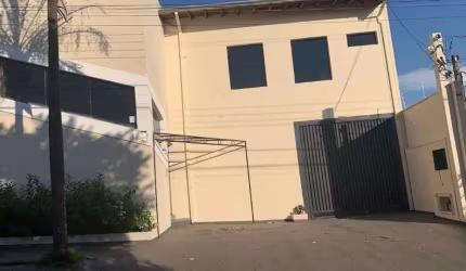 BARRACÃO e GALPÃO em JARDIM AMÉRICA, (Bauru) - SP
