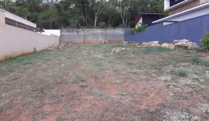 terreno encaixado