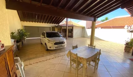 Casa com 3 quartos à venda no Parque Jardim Europa, Bauru , 280 m2 por R$ 750.000