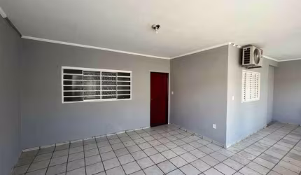 CASA em JARDIM GERSON FRANÇA, (Bauru) - SP