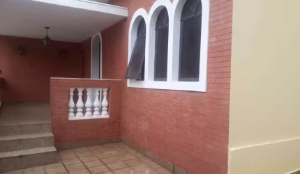 CASA em CENTRO, (Bauru) - SP