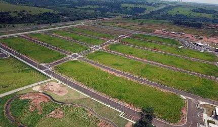 LOTE LINDO E PLANO ! ! SOL DA MANHÃ