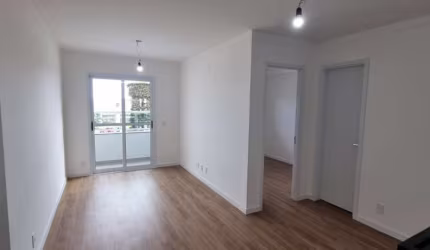 LINDO APARTAMENTO EM FRENTE AO AEROCLUB ! !