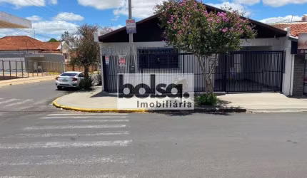 Casa para venda com 166 m² e 3 quartos em Vila Lemos, Bauru - SP