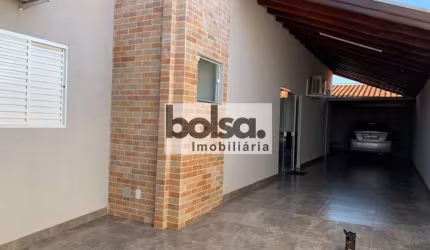Casa para venda com 180 m² e 3 quartos em Núcleo Habitacional Mary Dota, Bauru - SP