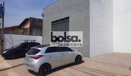 BARRACÃO IDEAL PARA OFICINA E DEPOSITO ! !