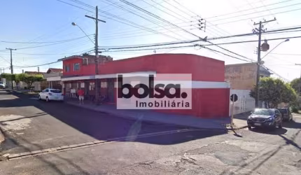Prédio para venda com 220 m² em Vila Industrial, Bauru - SP