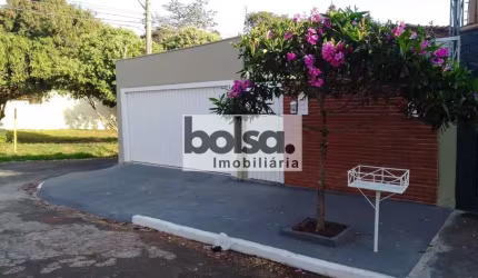 Casa para venda com 300 m² e 4 quartos em Vila Pacífico, Bauru - SP