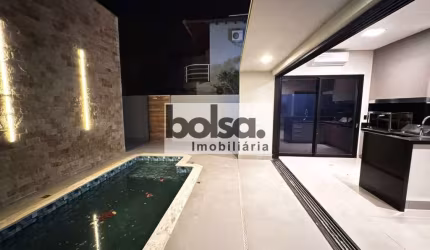 CASA MARAVILHOSA NO CONDOMINÍO LAGO SUL !