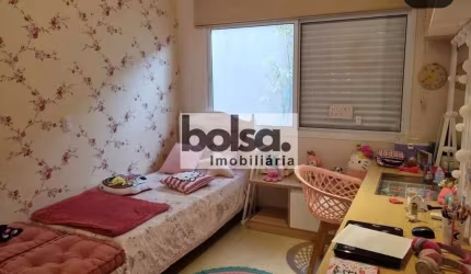 Excelente Residência no Villaggio III