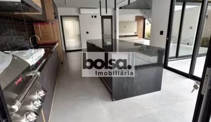 CASA EM CONDOMINÍO para venda com 381 m² e 4 quartos em Indefinido, Indefinido - SP