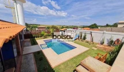 CASA NO CONDOMINÍO PRIMAVERA ! !