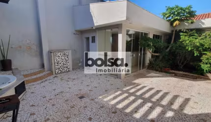 Casa Jardim Estoril com 3 suites