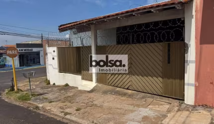 Casa para venda com 257m² em Vila Dutra, Bauru - SP