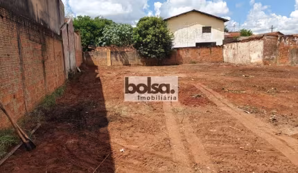 Terreno no Bairro Geisel 11 x 33
