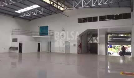 LINDO BARRACÃO EM FRENTE AO SESC ! ! !