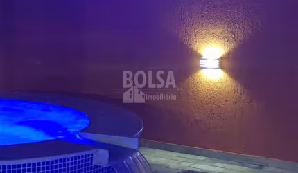 Excelente  residencia ampla, moderna, com total segurança de condomínio