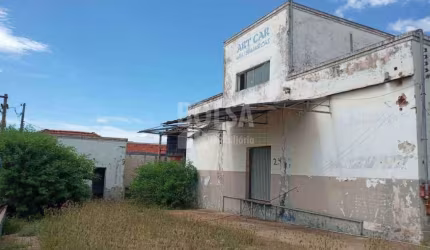 VILA CARDIA