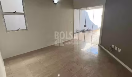 EXCELENTE CASA - VILLAGGIO II