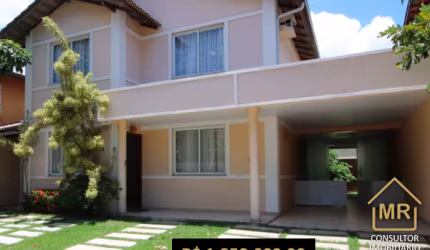 Casa Duplex em Condomínio Fechado