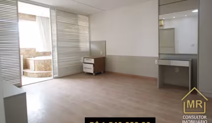 Casa em Condomínio em Colina de Laranjeiras
