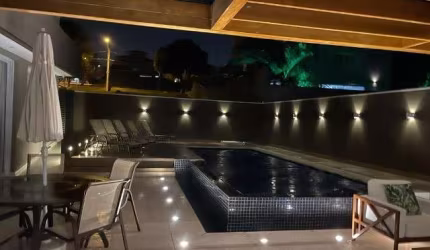 CASA A VENDA NO PORTAL DO PARAÍSO II - 440 METROS.