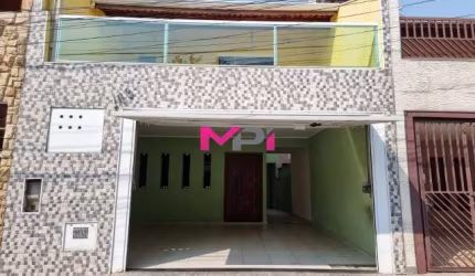 CASA A VENDA  NO BAIRRO ALMERINDA CHAVES - JUNDIAÍ/SP. 190 METROS