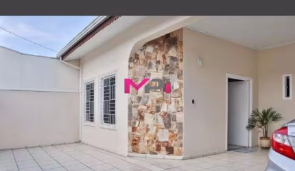 CASA TERREA COMERCIAL PARA LOCAÇÃO NO ELOY CHAVES EM JUNDIAI-SP