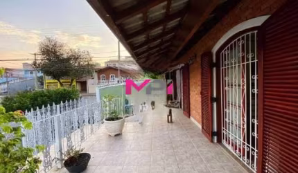 Casa a venda 4 dormitórios Eloy Chaves Jundiaí SP