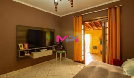 CASA TÉRREA A VENDA NA VILA ESPERANÇA EM JUNDIAÍ/SP