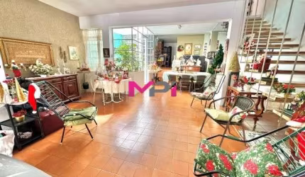 CASA A VENDA NO BAIRRO VILA BOAVENTURA - JUNDIAI-SP