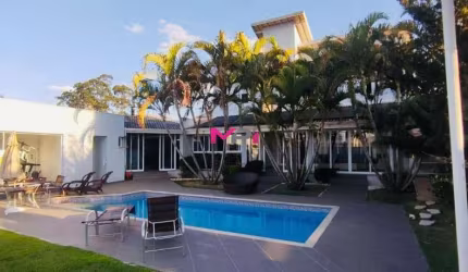 CASA A VENDA NO CONDOMÍNIO TERRAS DE SÃO CARLOS 4 QUARTOS NO BAIRRO CAXAMBU EM JUNDIAI