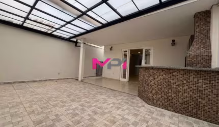 CASA PARA LOCAÇÃO NO CONDOMÍNIO RESIDENCIAL THINA - MEDEIROS - JUNDIAI/SP.