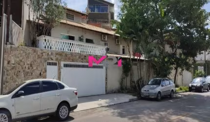 CASA A VENDA NO BAIRRO CIDADE JARDIM II - JUNDIAÍ/SP. 165 metros de área construída e 240 metros e terreno.