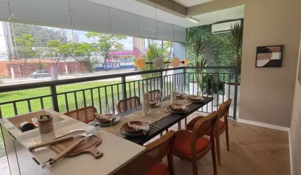 APARTAMENTO COM 2 VARANDAS, LAZER COMPLETO E VAGA NA REGIAO DA GIOVANNI