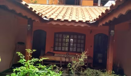 Casa em condomínio fechado no Centro de Diadema