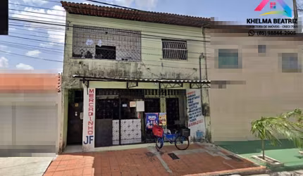 Duplex com Ponto comercial + 2 casas no Montese