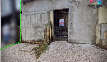 Vendo casa com 5 quartos, varanda e quintal,  no Benfica