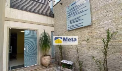 Prédio, 213 m² - venda por R$ 750.000,00 ou aluguel por R$ 4.500,00/mês - Centro - Taubaté/SP
