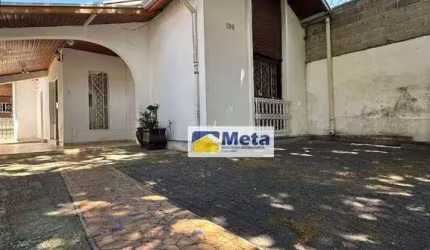Casa com 3 dormitórios à venda, 120 m² por R$ 720.000,00 - Centro - Taubaté/SP