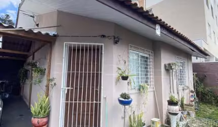 Casa para Venda em São José dos Pinhais, Cidade Jardim, 3 dormitórios, 1 banheiro, 2 vagas