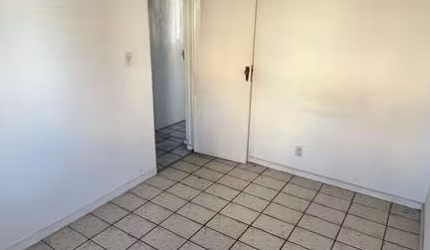 Apartamento com 3 quartos à venda na Rua Lenio de Moura Morais, 1, Farolândia, Aracaju, 68 m2 por R$ 155.000