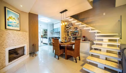 Casa com 3 Quartos (1 Suíte) à venda, 105 m² por R$ 849.000 - Condomínio Modernita I - Granja Viana - Cotia - SP