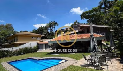 Casa com 5 Quartos(1 Suíte) à venda, 356 m² por R$ 2.300.000 - Condomínio FOREST HILLS - Granja Viana - SP